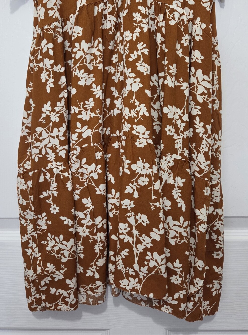 Old Navy Brown Floral Short Sleeve Tiered Mini Dress Sz Small Petite Boho Casual - Picture 9 of 13